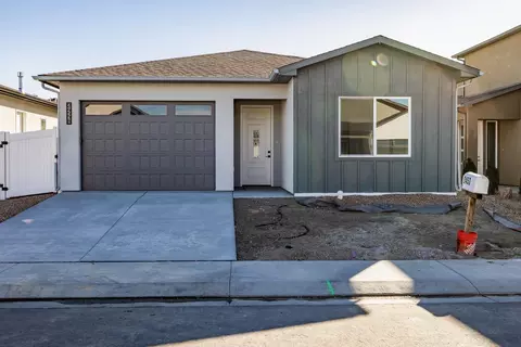 2453 Ross Rd #B, Grand Junction, CO 81505