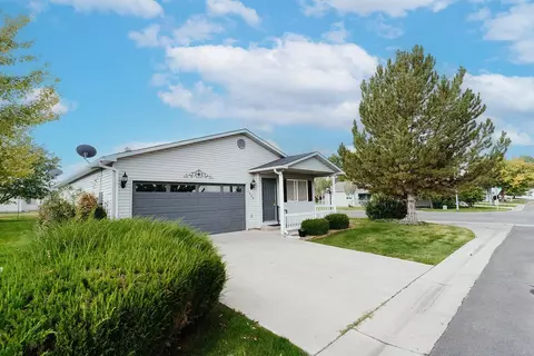 1680 Amador Ct, Montrose, CO 81401