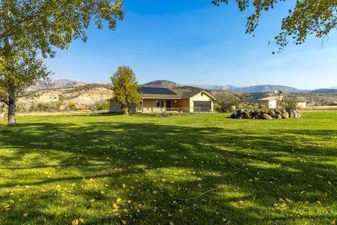 15839 Charles Ave, Collbran, CO 81624