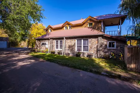5827 Parkview Pl, Collbran, CO 81624
