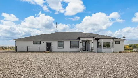 1314 12 Rd, Loma, CO 81524