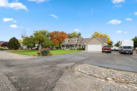 1185 17 12 Rd, Fruita, CO 81521 photo 2