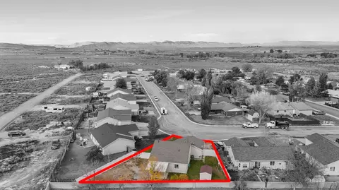 View/Area - 901 Halfturn Rd, Rangely, CO 81648 photo 2 of 3