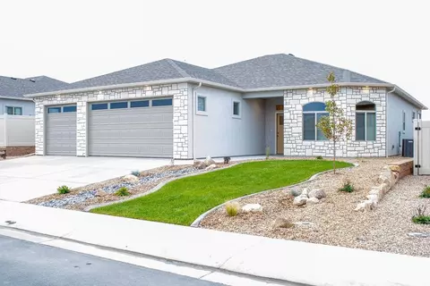 688 Medhurst Ln #A, Grand Junction, CO 81504