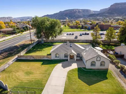 2145 S Canyon View Dr, Grand Junction, CO 81507