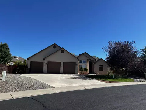 2177 Red Cliff Cir, Grand Junction, CO 81507