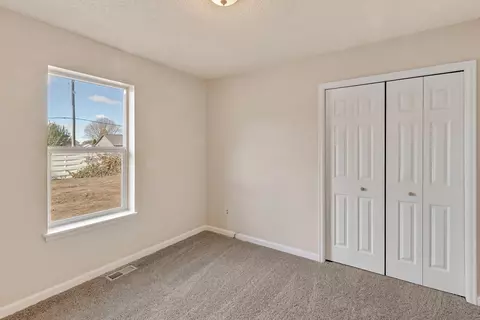 Bedroom - 710 Pinyon Ct, Fruita, CO 81521 photo 2 of 2