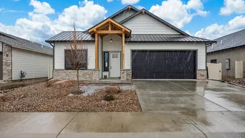827 Ambrosia Ave, Grand Junction, CO 81505