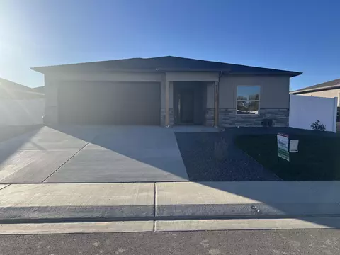 437 Valerie Ln, Grand Junction, CO 81504