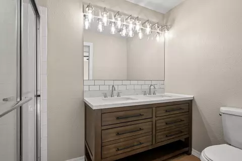 Bath - 175 Wimberly Dr, Fruita, CO 81521 photo 1 of 3