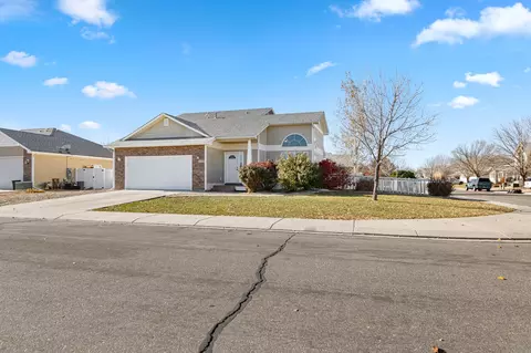 Exterior - 175 Wimberly Dr, Fruita, CO 81521 photo 2 of 5