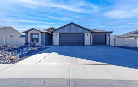 1056 Red Sky Rd, Fruita, CO 81521 photo 1