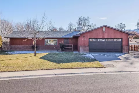 236 E Heritage Ct, Fruita, CO 81521