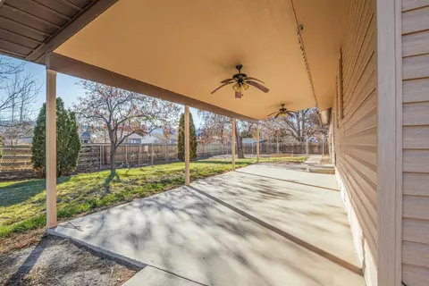 Exterior - 236 E Heritage Ct, Fruita, CO 81521 photo 4 of 8