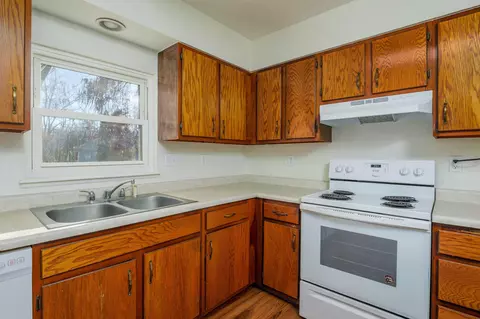 Kitchen - 236 E Heritage Ct, Fruita, CO 81521 photo 2 of 2
