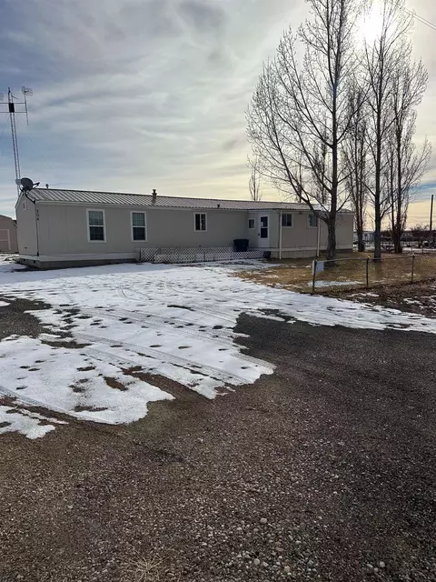 204 W Camptosaurus Cres, Dinosaur, CO 81610