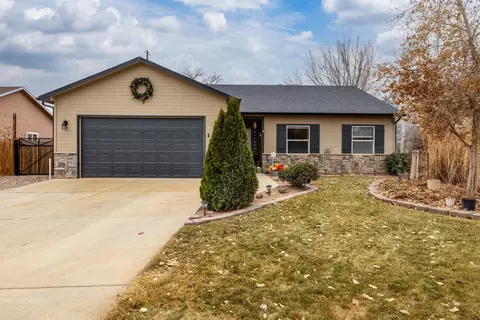 1280 Tara Dr, Fruita, CO 81521
