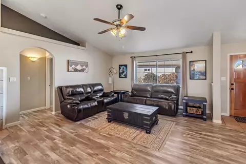 Living - 502 Garnet Dr, Fruita, CO 81521 photo 2 of 3