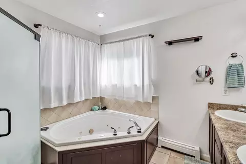Bath - 502 Garnet Dr, Fruita, CO 81521 photo 1 of 4