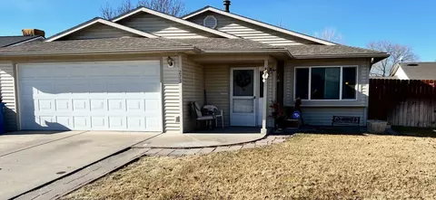 273 E Hanover Cir, Grand Junction, CO 81503