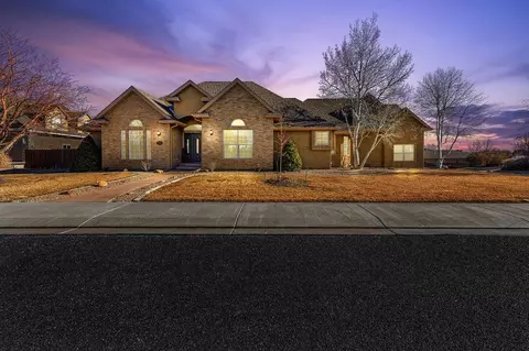 866 N Haven Crest Ct, Grand Junction, CO 81506