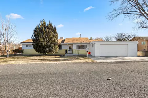 710 Ash Dr, Grand Junction, CO 81506