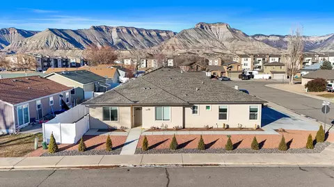 120 Anvil Ln, Parachute, CO 81635