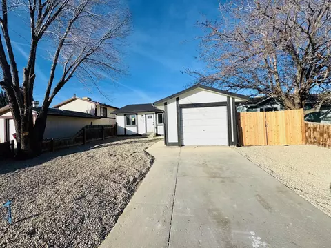 533 12 Garland Ct, Clifton, CO 81520