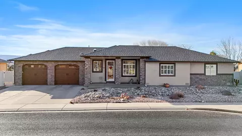 703 Caleb St, Grand Junction, CO 81505