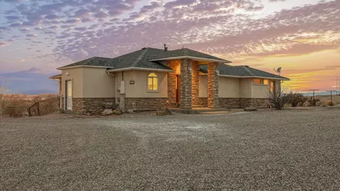 1685 17 Rd, Loma, CO 81524