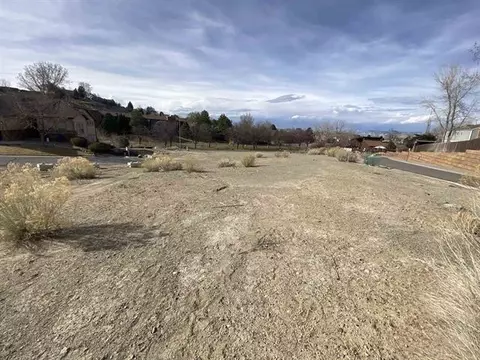370 372 Cliff View Dr, Grand Junction, CO 81507