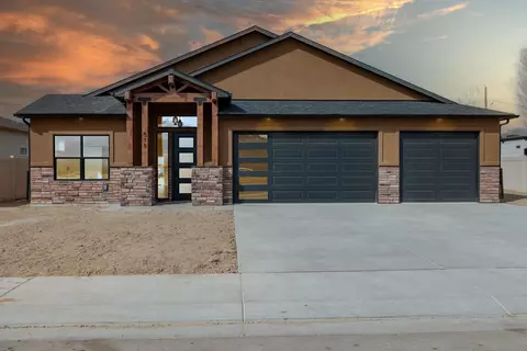 519 Desert Peach St, Clifton, CO 81520