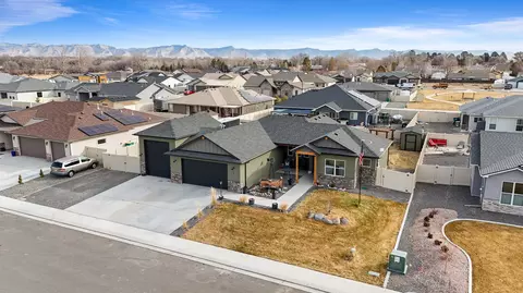 924 Cresthaven Dr, Fruita, CO 81521 photo 2