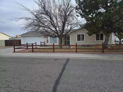 3133 Meadow Ln, Grand Junction, CO 81504