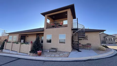 499 Tiara Rado Ct, Grand Junction, CO 81507