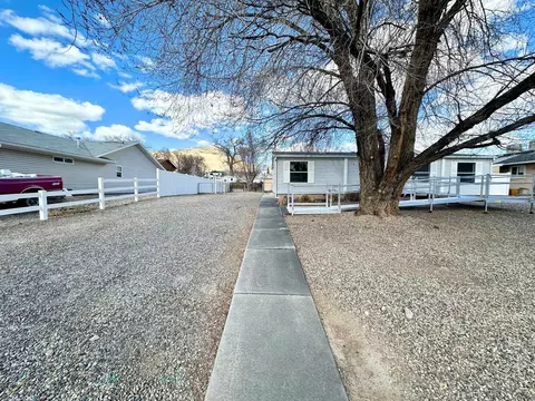 422 Pendleton St, Palisade, CO 81526 photo 3