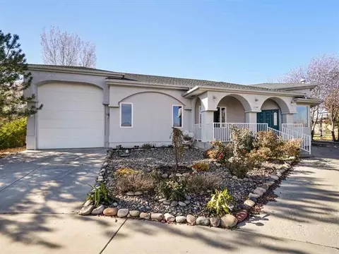 2344 Promontory Ct, Grand Junction, CO 81507