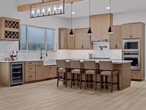 1667 Kangaroo Ct, Fruita, CO 81521 photo 2