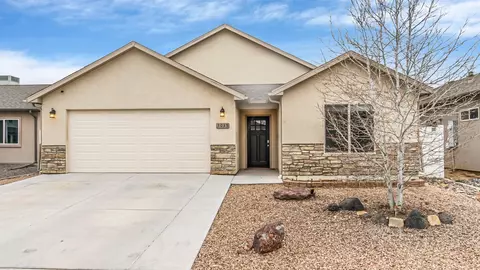 3035 Red Pear Dr, Grand Junction, CO 81504