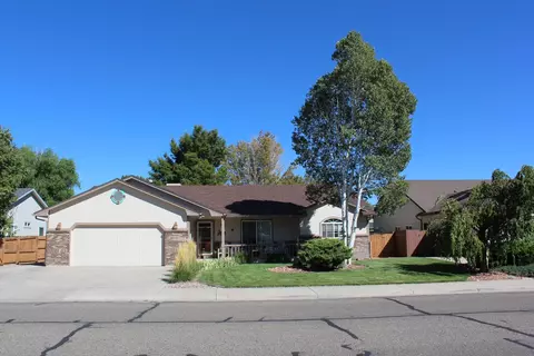 414 Comstock Dr, Fruita, CO 81521 photo 2