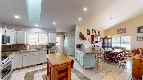 Kitchen - 307 Elderberry Dr, Fruita, CO 81521 photo 4 of 4
