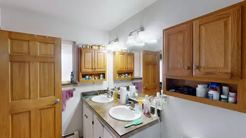 Bath - 307 Elderberry Dr, Fruita, CO 81521 photo 2 of 4