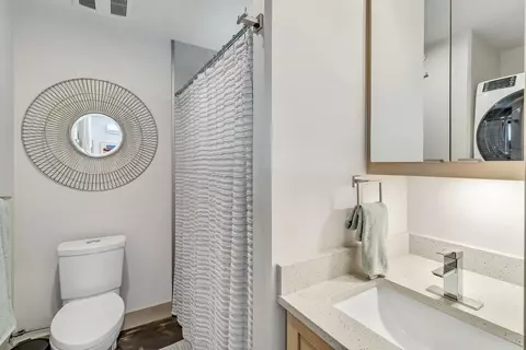 Bath - 452 Red River Loop, Clifton, CO 81520 photo 1 of 1