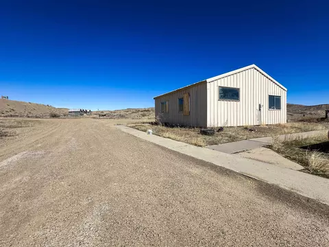 Exterior - 1818 County Road 46, Rangely, CO 81648 photo 4 of 8