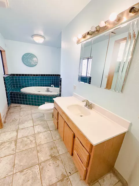 Bath - 1818 County Road 46, Rangely, CO 81648 photo 2 of 4