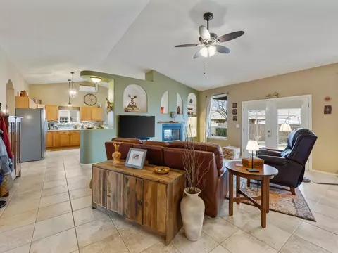 671 Silverplume Dr, Fruita, CO 81521 photo 2