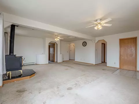 Living - 1895 L Rd, Fruita, CO 81521 photo 2 of 5