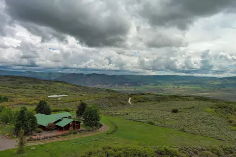 22000 P 77 Rd, Cimarron, CO 81220