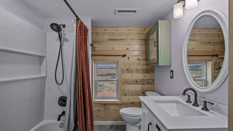 Bath - 1745 Oasis Dr, Mack, CO 81525 photo 1 of 2