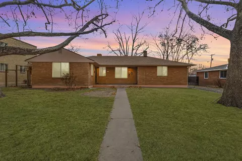 2218 N 6th St, Grand Junction, CO 81501